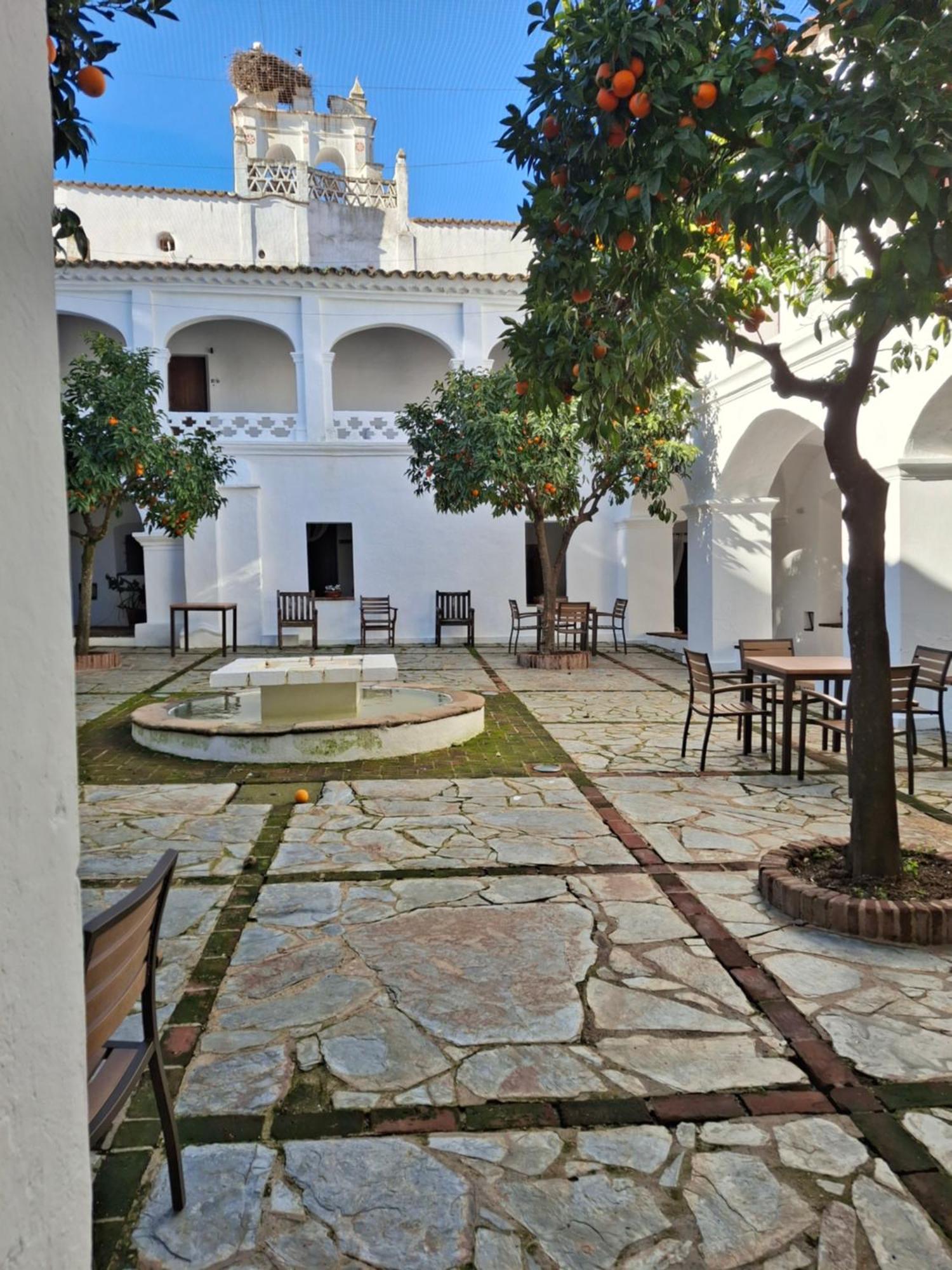 Hospederia Convento De La Parra, 06176 (Adults Only) 호텔 외부 사진