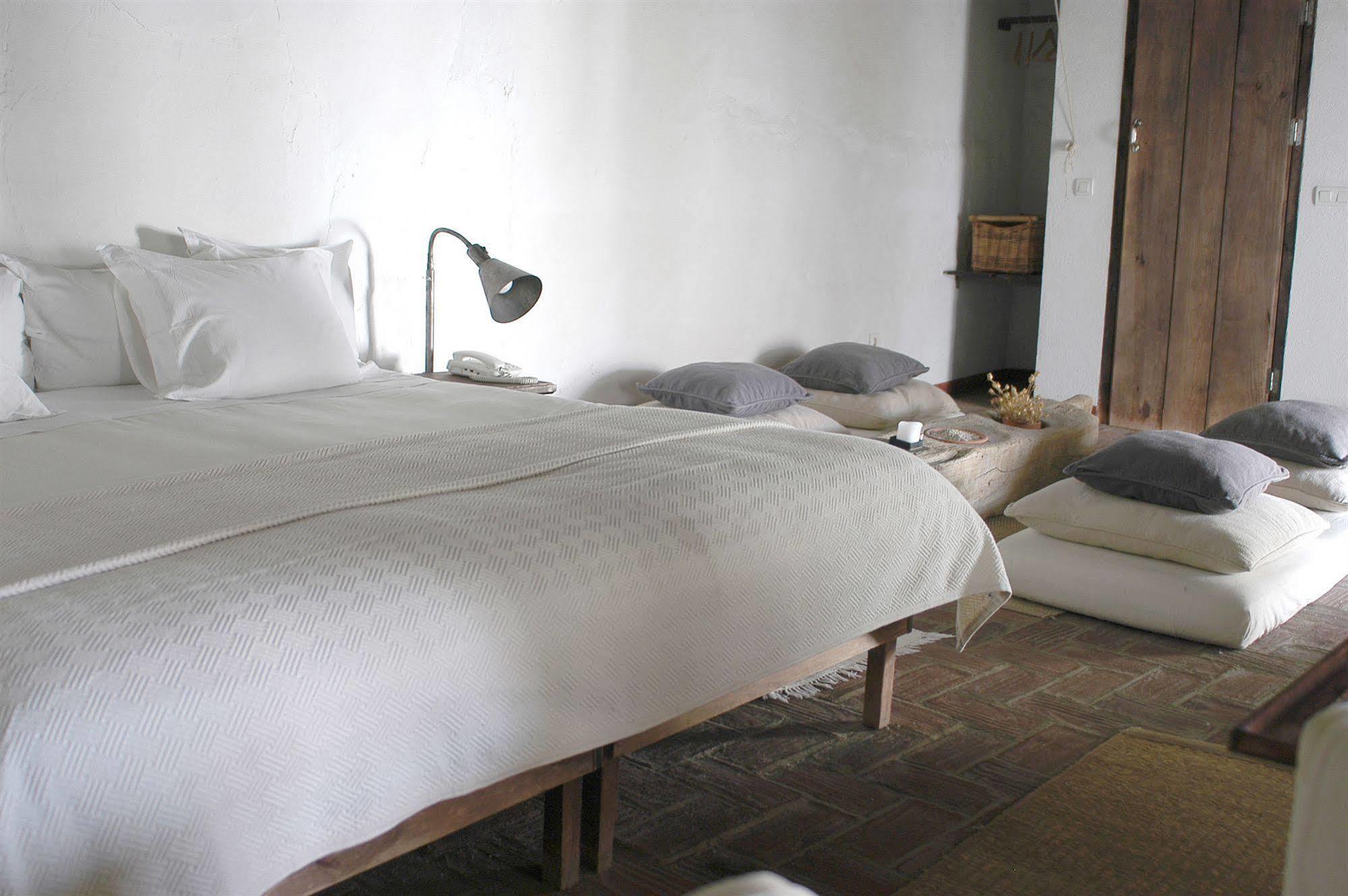 Hospederia Convento De La Parra, 06176 (Adults Only) 호텔 외부 사진