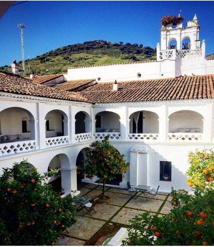 Hospederia Convento De La Parra, 06176 (Adults Only) 호텔 외부 사진